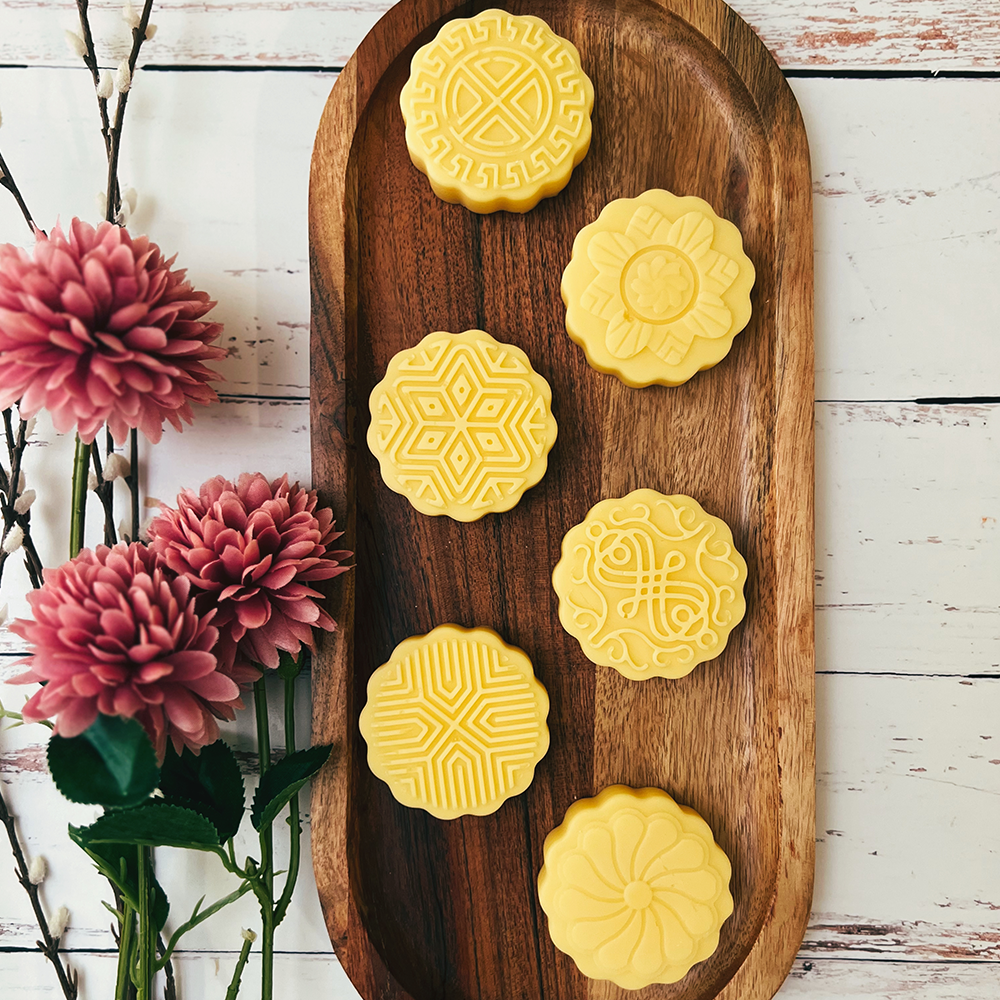 Herbal Infused Solid Lotion Bars